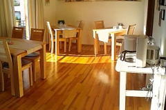 inside_03